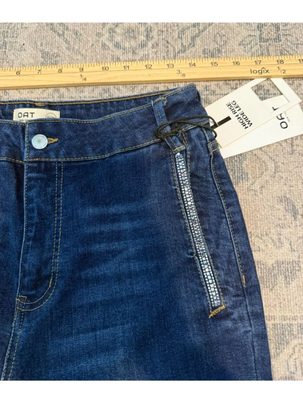OAT New York High Rise Wide Leg Blue Jeans Size 8/29 Raw Hem Classic Modern